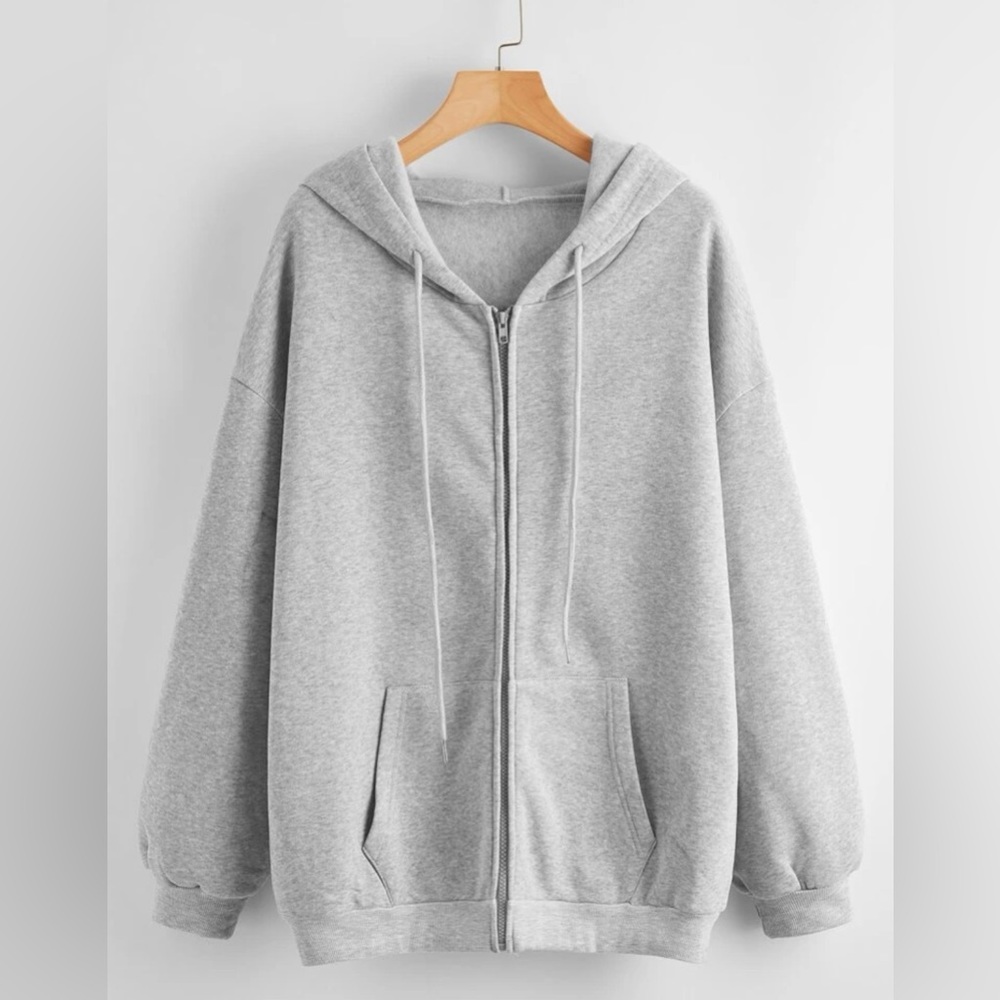 Gray oversized hoodie!!